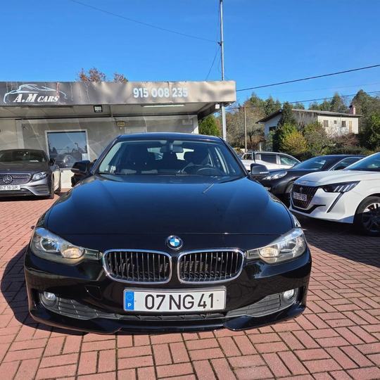 BMW 320D TOURING — foto 18