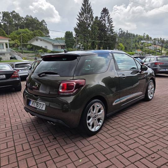 CITROËN DS3 — foto 8