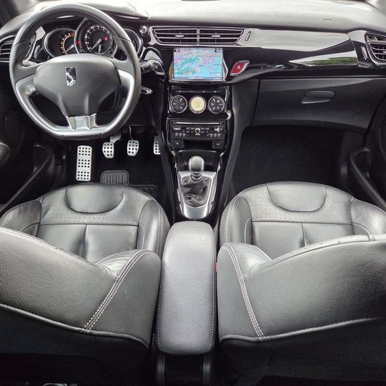 CITROËN DS3 — foto 9