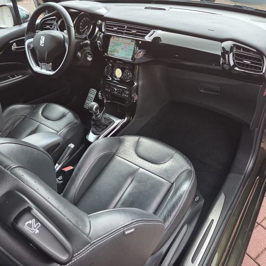 CITROËN DS3 — foto 19