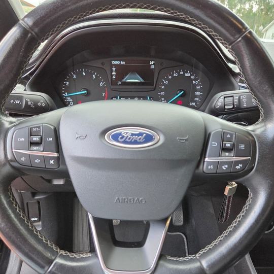 FORD FIESTA VII — foto 13