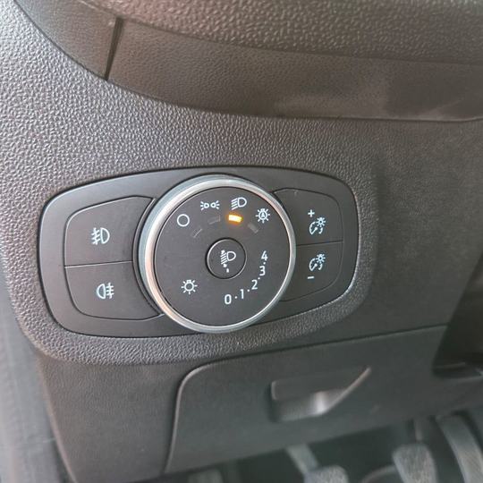 FORD FIESTA VII — foto 16