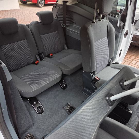 FORD GRAND C-MAX 7 LUGARES — foto 14