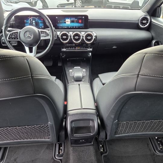 MERCEDES-BENZ A LIMOUSINE 7G-DCT 2020 — foto 13