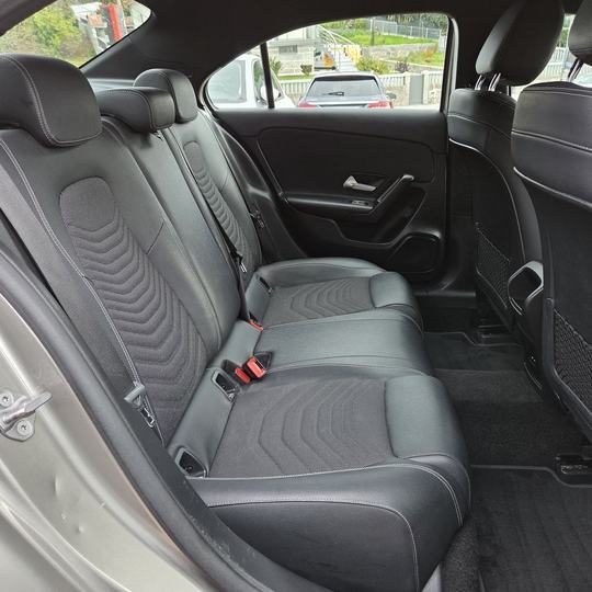 MERCEDES-BENZ A LIMOUSINE 7G-DCT 2020 — foto 15