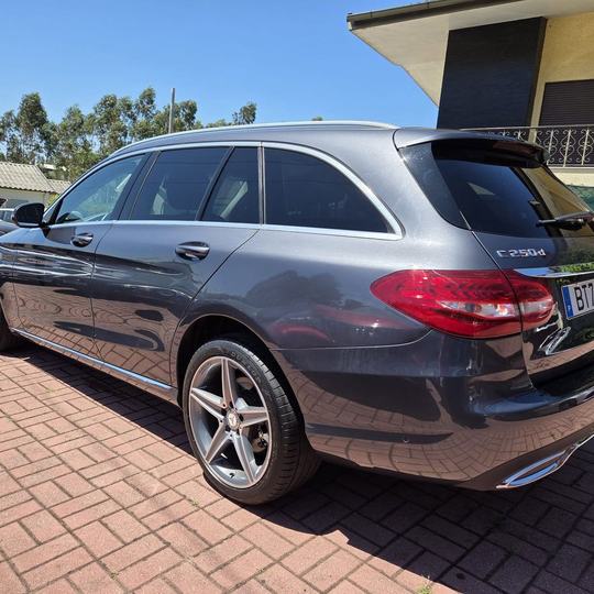 Mercedes-Benz C250D 4-MATIC — foto 4