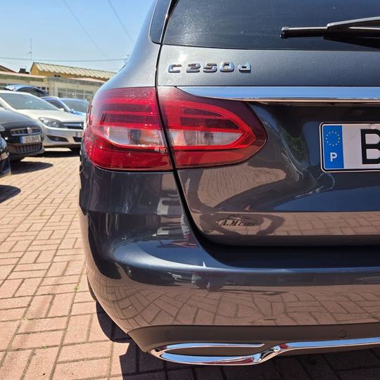 Mercedes-Benz C250D 4-MATIC — foto 7