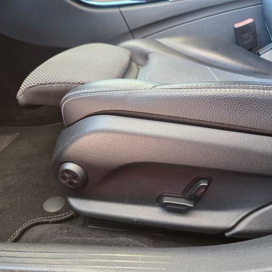 Mercedes-Benz C250D 4-MATIC — foto 24
