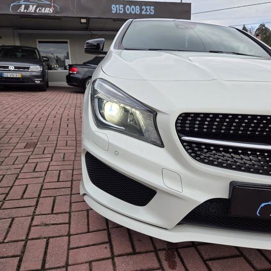 MERCEDES-BENZ CLA 220D SHOOTING BRAKE — foto 3