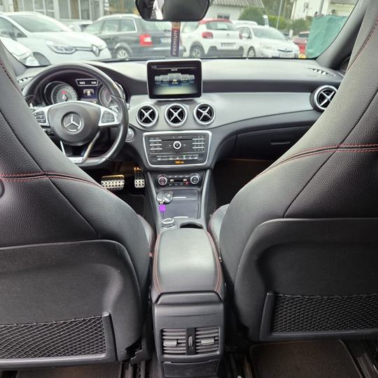 MERCEDES-BENZ CLA 220D SHOOTING BRAKE — foto 14