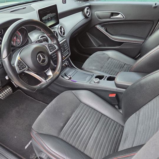 MERCEDES-BENZ CLA 220D SHOOTING BRAKE — foto 18