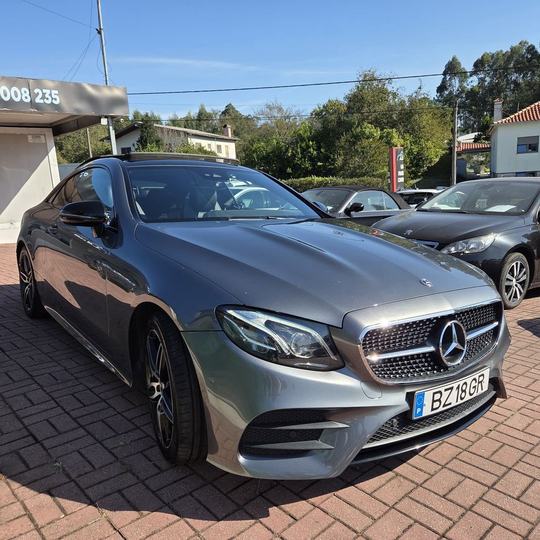 Mercedes-Benz E 220 d Coupé AMG — foto 7