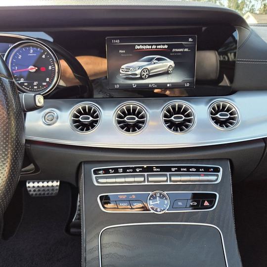Mercedes-Benz E 220 d Coupé AMG — foto 32
