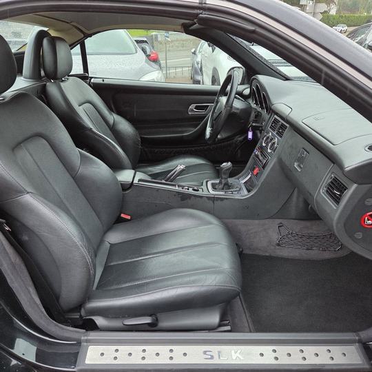 MERCEDES-BENZ SLK — foto 9