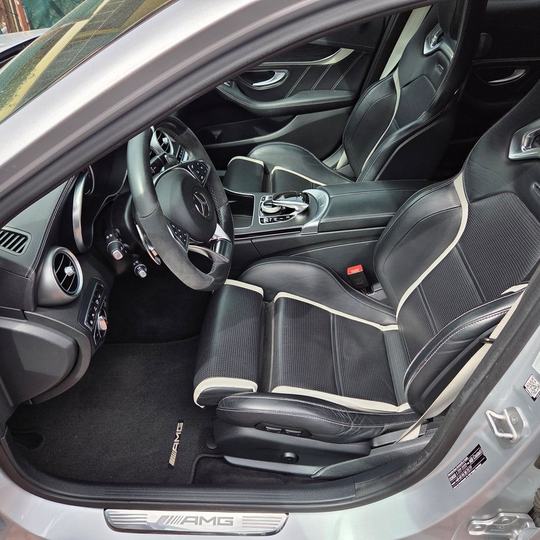 MERCEDES C 63s AMG +510cv — foto 17