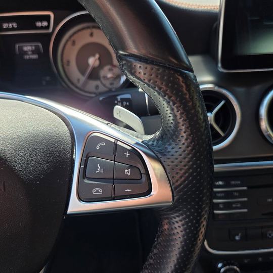 MERCEDES CLA 220D SHOOTING BRAKE ORANGE ART EDITION AMG LINE — foto 23