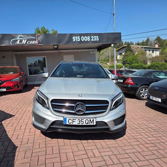 MERCEDES GLA 200d 7G-TRONIC AMG LINE — foto 2