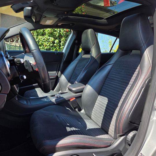 MERCEDES GLA 200d 7G-TRONIC AMG LINE — foto 14