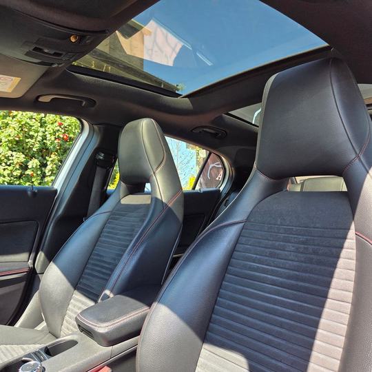 MERCEDES GLA 200d 7G-TRONIC AMG LINE — foto 18