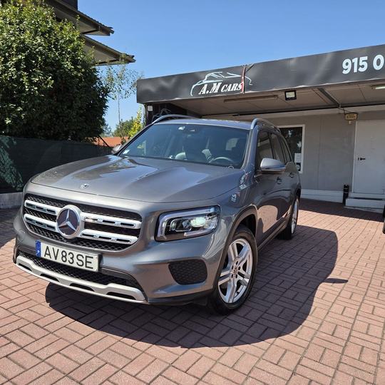 MERCEDES GLB 2023