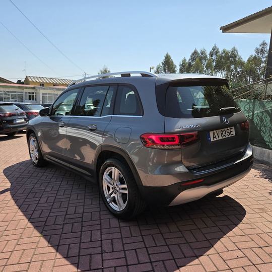 MERCEDES GLB 2023 — foto 11