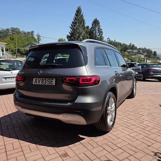 MERCEDES GLB 2023 — foto 12