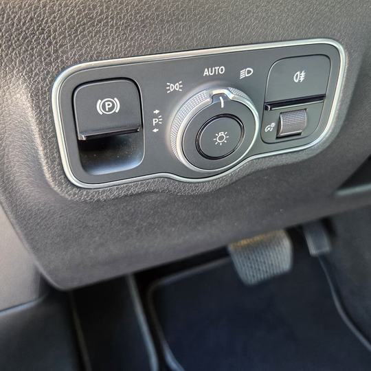 MERCEDES GLB 2023 — foto 31