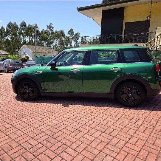 MINI CLUBMAN ONE D AUTO — foto 4