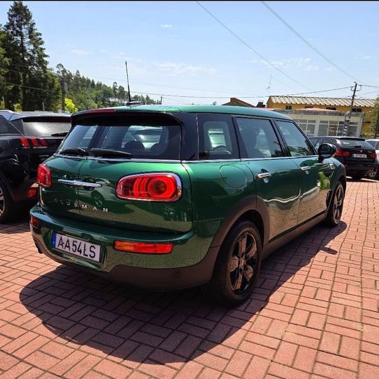 MINI CLUBMAN ONE D AUTO — foto 5