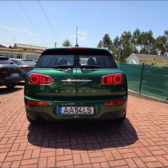 MINI CLUBMAN ONE D AUTO — foto 7