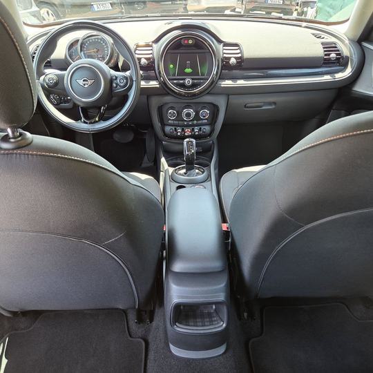 MINI CLUBMAN ONE D AUTO — foto 8