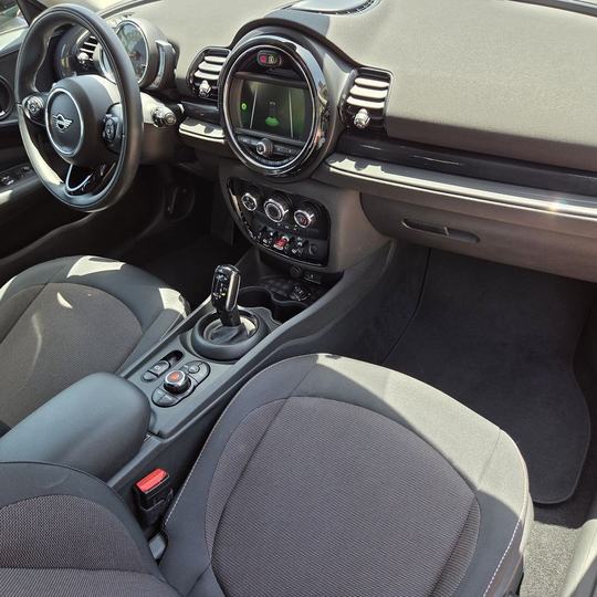 MINI CLUBMAN ONE D AUTO — foto 13