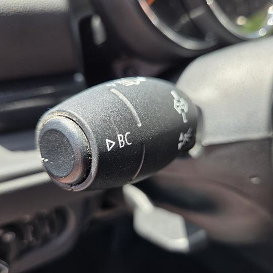 MINI CLUBMAN ONE D AUTO — foto 14