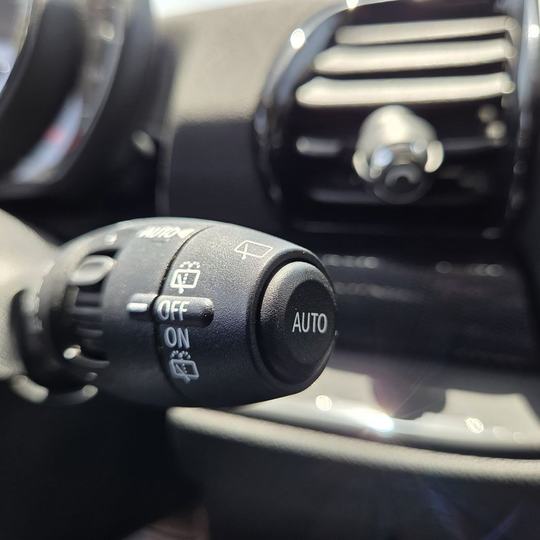 MINI CLUBMAN ONE D AUTO — foto 20