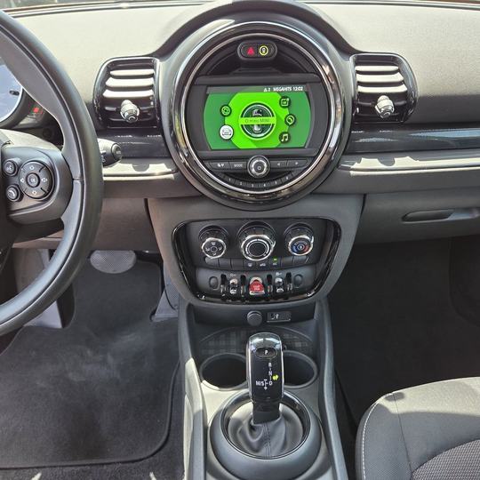 MINI CLUBMAN ONE D AUTO — foto 23