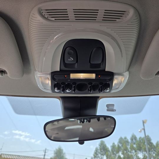 MINI CLUBMAN ONE D AUTO — foto 29