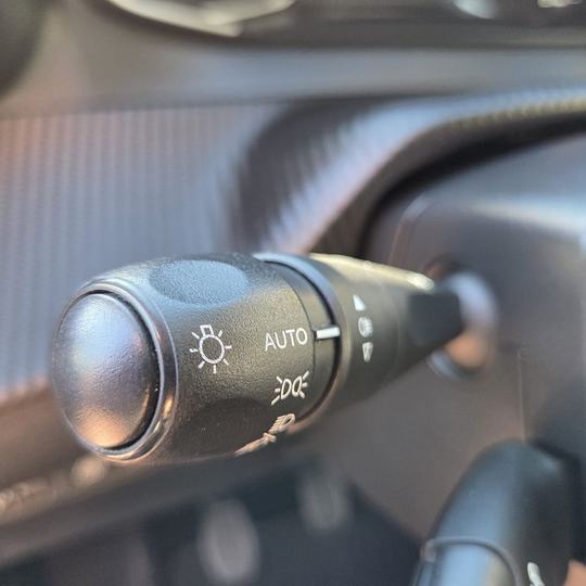 Peugeot 2008 ALLURE 2022 — foto 19