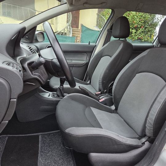 PEUGEOT 206 SW — foto 9