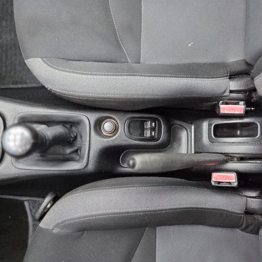 PEUGEOT 206 SW — foto 13