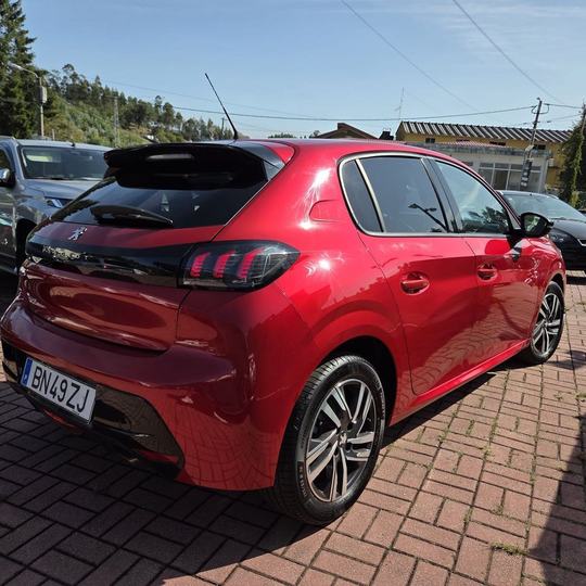 Peugeot 208 ALLURE 2023 — foto 7