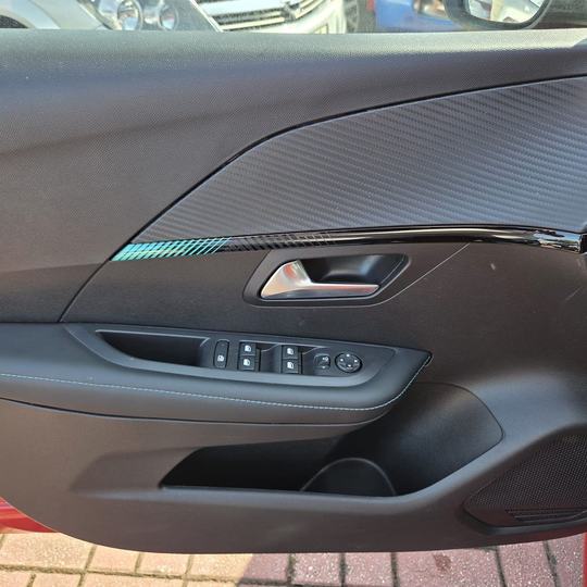 Peugeot 208 ALLURE 2023 — foto 16