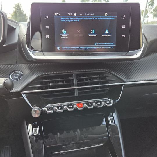 Peugeot 208 ALLURE 2023 — foto 18