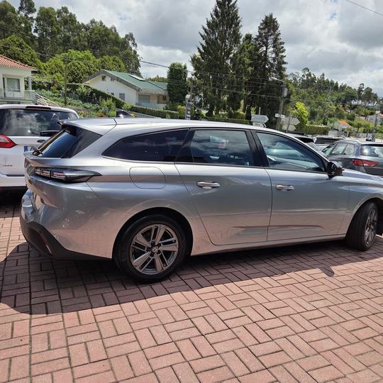 PEUGEOT 308 SW 1.5 HDI — foto 5