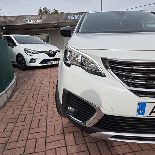 PEUGEOT 5008 ALLURE EAT8 — foto 4