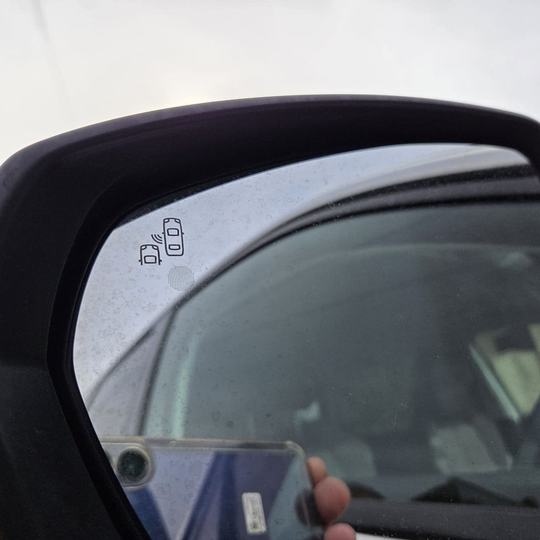 PEUGEOT 5008 ALLURE EAT8 — foto 13