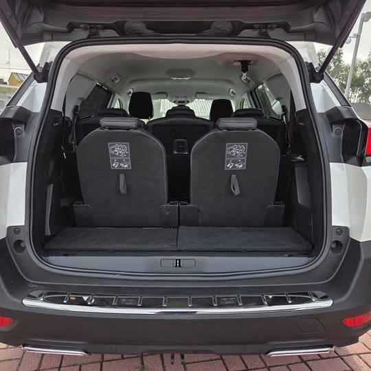 PEUGEOT 5008 ALLURE EAT8 — foto 20