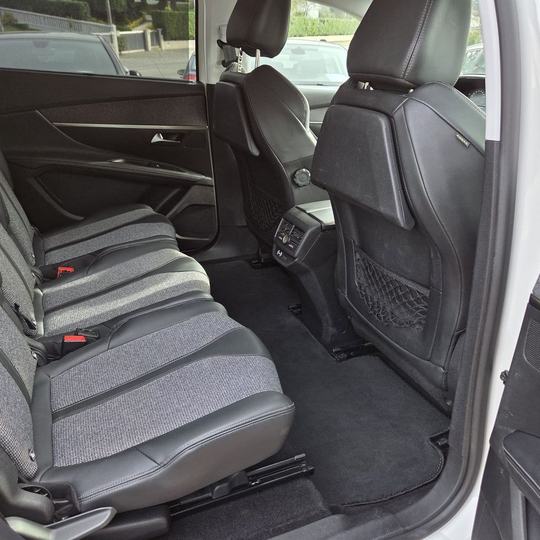 PEUGEOT 5008 ALLURE EAT8 — foto 22