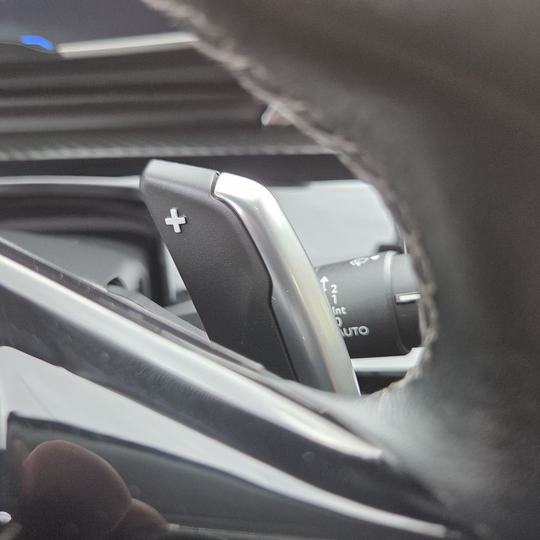 PEUGEOT 508 ALLURE EAT8 — foto 21