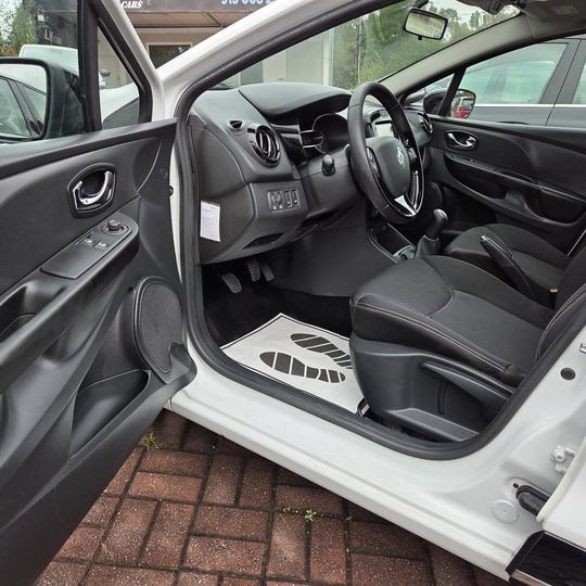 RENAULT CLIO SPORT TOURER 1.5 DCI — foto 20