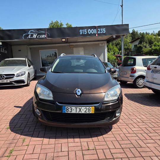 RENAULT MEGANE SPORT TOURER — foto 2